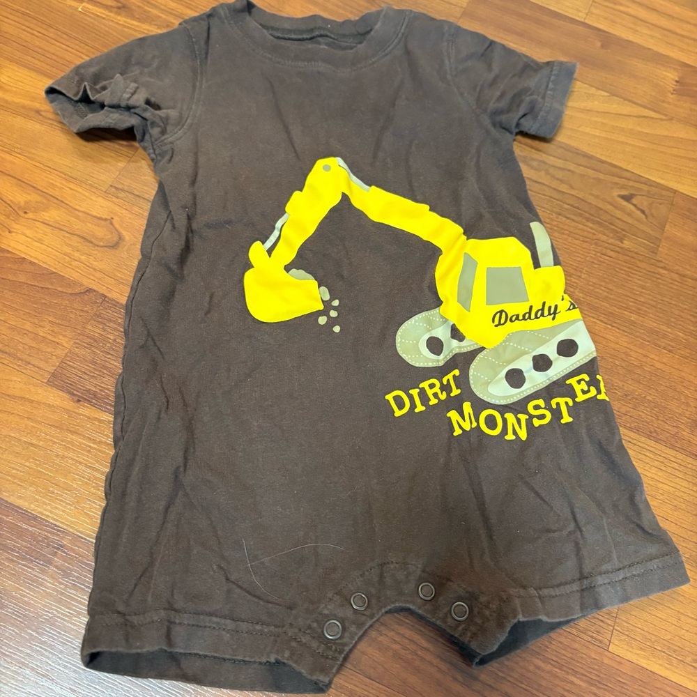 Lot of 18 month rompers - Picture 11 of 16